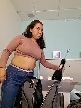 annyaparis online show from 14, 10, 2025