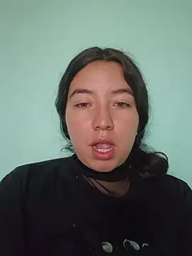 annyaparis online show from 5, 11, 2025