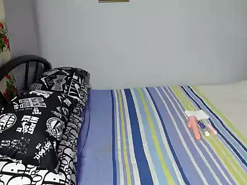 lady fingertips online show from 22, 2, 2026