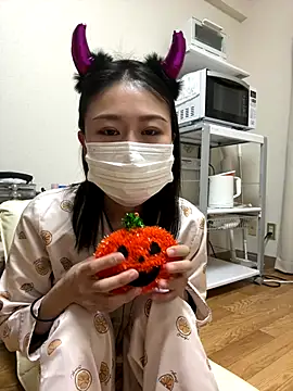 mia2 jp online show from 31, 10, 2025