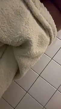 latingangsex online show from 1, 3, 2026