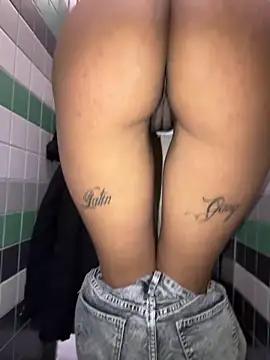 latingangsex online show from 7, 2, 2026