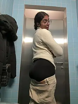 latingangsex online show from 22, 2, 2026