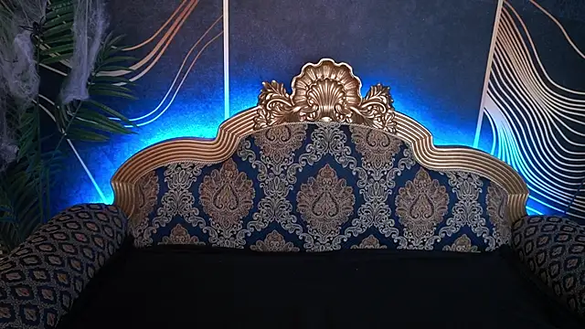 Snapshot of IsabelleDiorr chatting on 27, 10, 2025 IsabelleDiorr online show from 27, 10, 2025