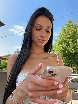 ilariea girl online show from 17, 7, 2026