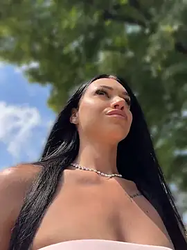 ilariea girl online show from 28, 5, 2026