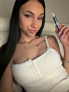 ilariea girl online show from 27, 2, 2026