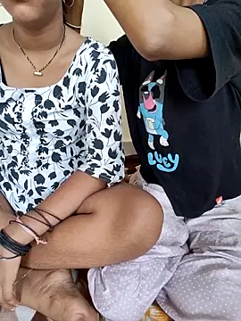 Unique girls90 online show from 24, 10, 2025