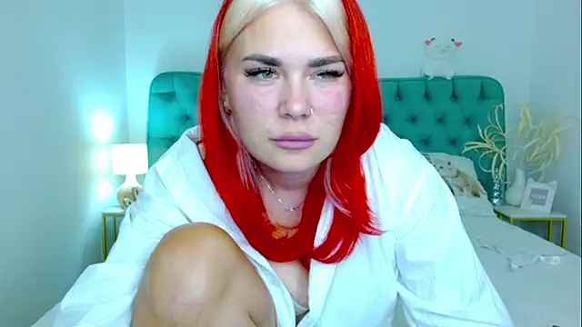 Naughty kittyy1 online show from 3, 10, 2025