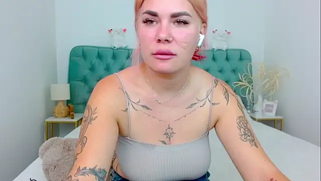 Naughty kittyy1 online show from 5, 10, 2025