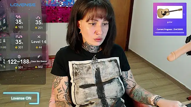 Snapshot of Senorita__Dakota chatting on 14, 10, 2025 Senorita Dakota online show from 14, 10, 2025