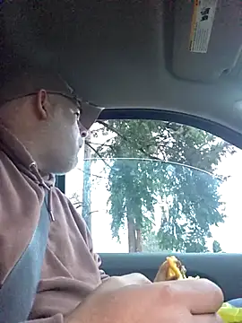 DeeBestEver online show from 5, 11, 2025