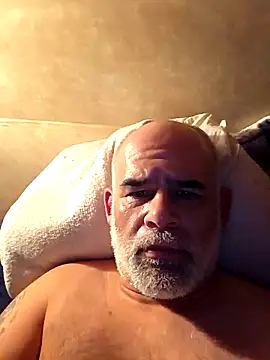 DeeBestEver online show from 1, 12, 2025