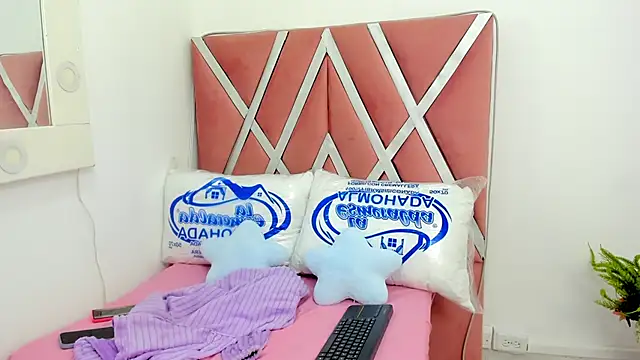 Snapshot of skysaenz chatting on 15, 5, 2026 skysaenz online show from 15, 5, 2026