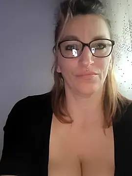 Fifi83Bell online show from 13, 2, 2026