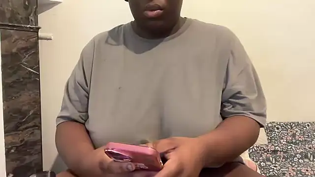 nanaisbackk online show from 16, 11, 2025