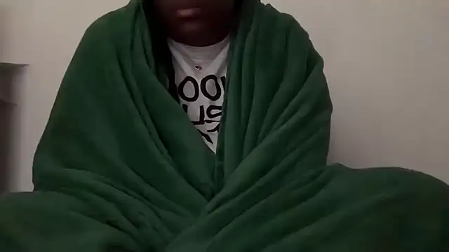 nanaisbackk online show from 10, 4, 2026