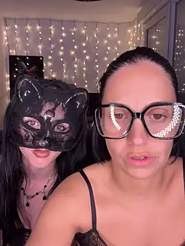 LaPetiteKim online show from 25, 3, 2026