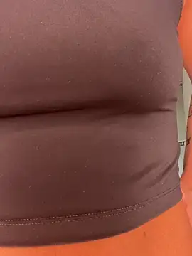 LaPetiteKim online show from 16, 4, 2026