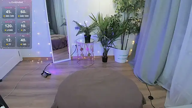 PollyMayer online show from 6, 3, 2026