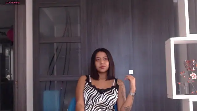 HoneyBabe 6 online show from 3, 10, 2025
