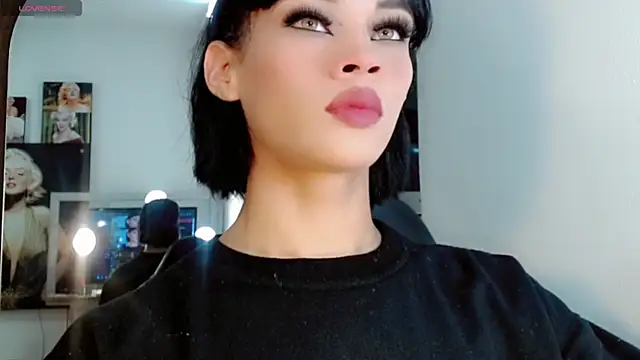 Daphnne XXX online show from 27, 11, 2025