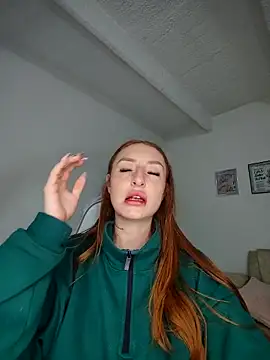 Bennuluspeach  online show from 26, 10, 2025