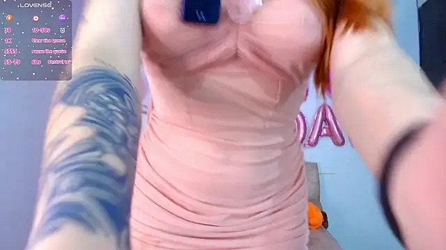 Bennuluspeach  online show from 22, 12, 2025