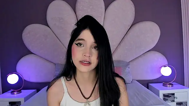 MeganR  online show from 10, 3, 2026