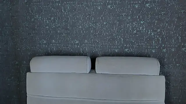 MeganR  online show from 22, 4, 2026