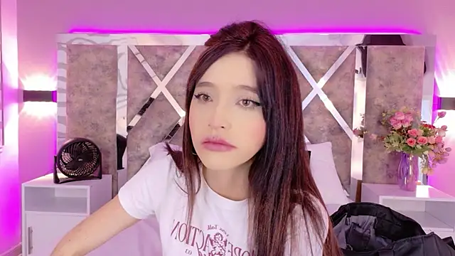 MeganR  online show from 22, 7, 2026