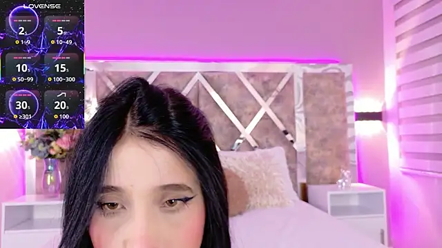 MeganR  online show from 18, 12, 2025