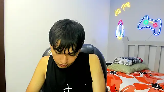 StiwenTwink online show from 10, 10, 2025