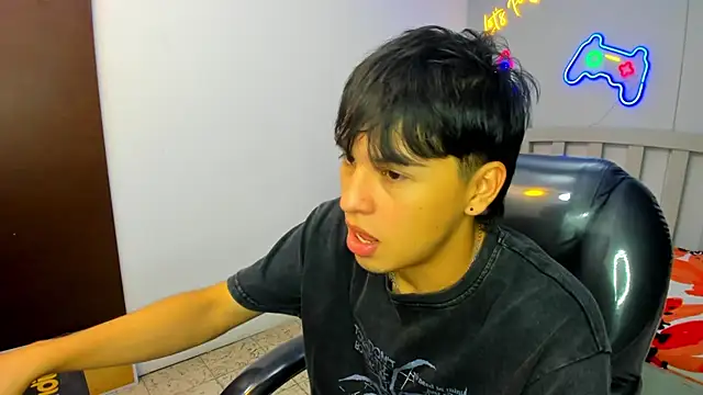 StiwenTwink online show from 17, 10, 2025