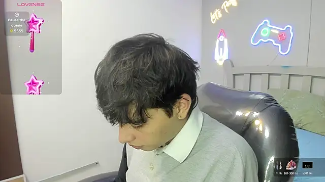 StiwenTwink online show from 17, 12, 2025