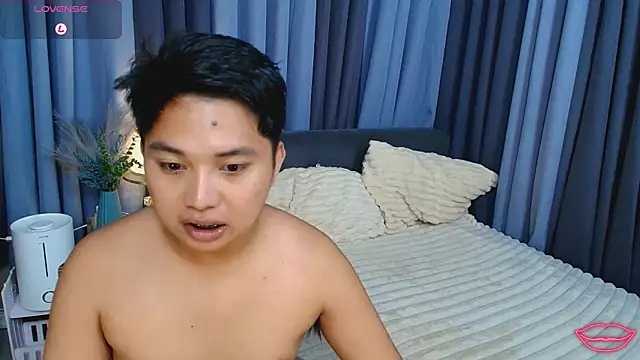 Kaydee Callix online show from 17, 10, 2025