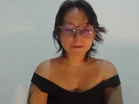 Klaret Toy online show from 5, 3, 2026