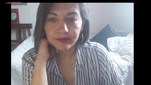 XxAntonellaxxx online show from 28, 4, 2026