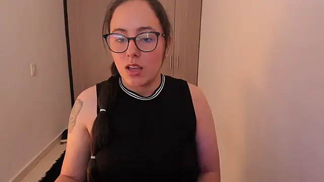 Venus cat  online show from 12, 10, 2025