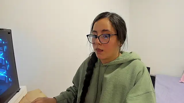 Venus cat  online show from 23, 10, 2025