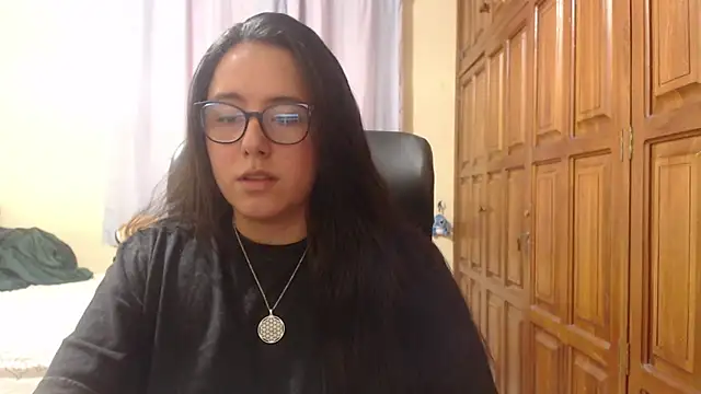 Venus cat  online show from 8, 2, 2026