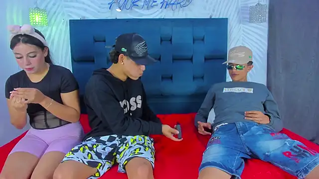 Youngs Wild online show from 12, 4, 2026