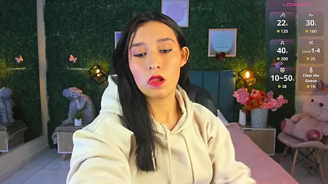 Snapshot of Rubyvixxen_ chatting on 22, 10, 2025 Rubyvixxen online show from 22, 10, 2025