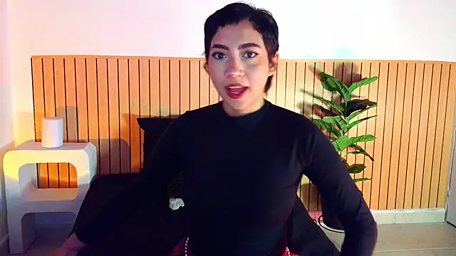Snapshot of emma_web_ chatting on 4, 6, 2026 emma web online show from 4, 6, 2026