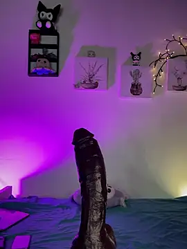 Solaangel  online show from 18, 4, 2026