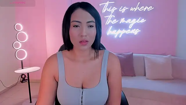 NatalieLewis online show from 28, 2, 2026