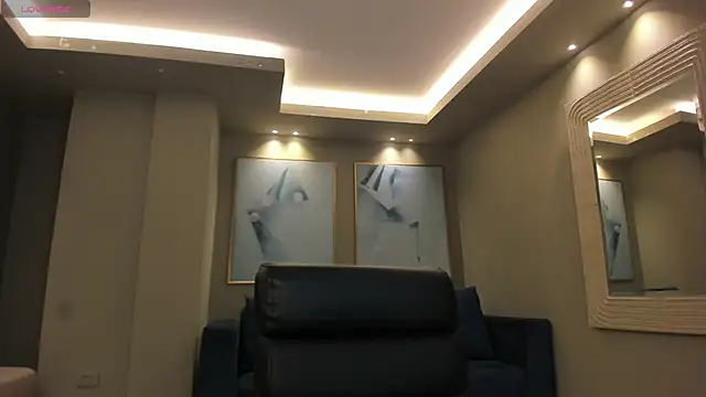 EmilyJohnsonX1 online show from 31, 10, 2025