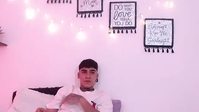 Santiabader Os online show from 1, 10, 2025