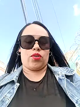 Italia 12 online show from 17, 11, 2025