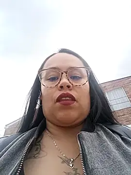 Italia 12 online show from 28, 11, 2025